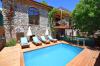 Villa Buket