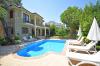 Villa Buket