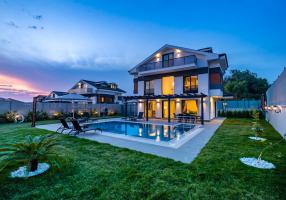 Villa Dream Garden 1