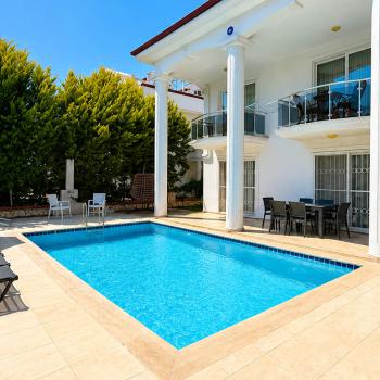 Villa-Fiona-2-3_703.jpg