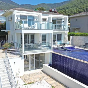 Villa-Silver-3_47.jpg