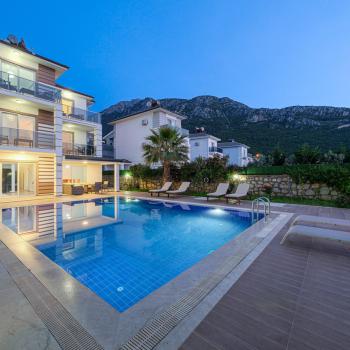 villa-rise-44_599.jpg