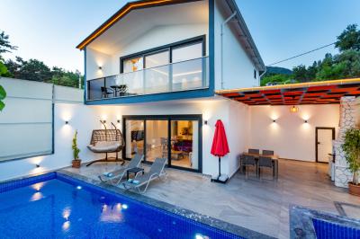 Villa Plus 1