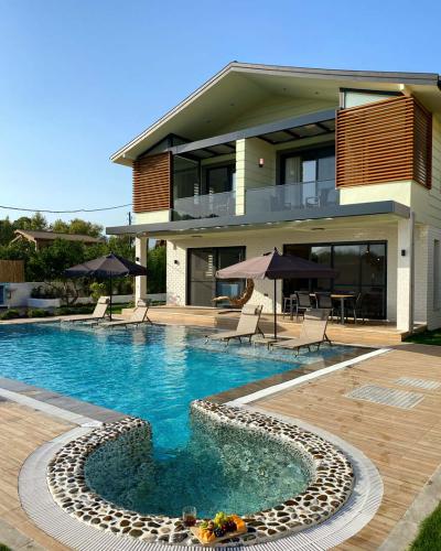 Villa Mandolina