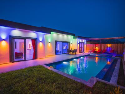 Villa Jungle