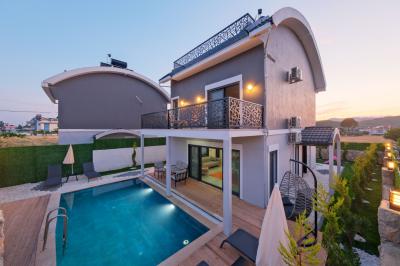 Villa Hola