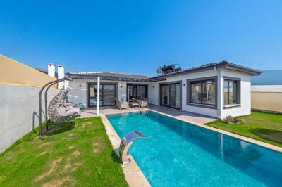 Villa Lenova 2