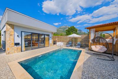 Villa Minacity 4