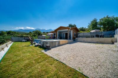 Villa Cragos