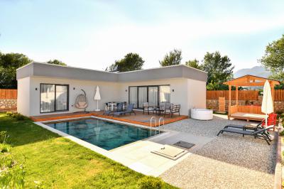 Villa Minacity 2