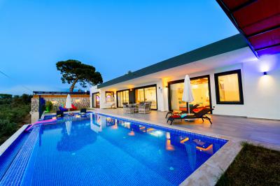 Villa Tavas 2