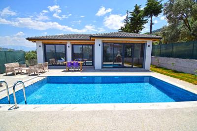 Villa Valens 1