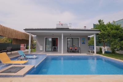 Villa Nirvana