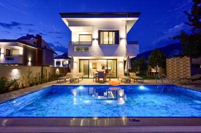 Villa Dorika C