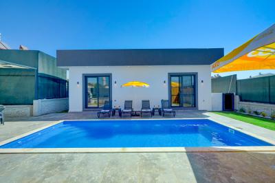 Villa Refresh
