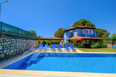 Villa Şans