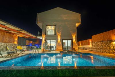 Villa Şiir Uno