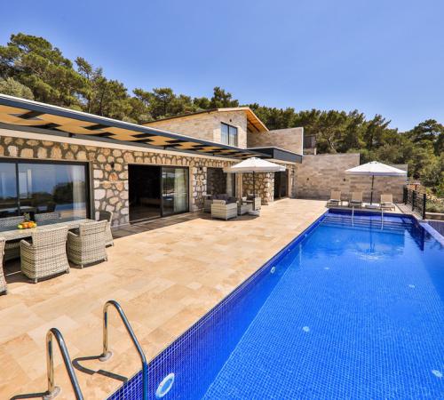 Villa Nexus, Kalkan Patara'da 3 yatak odalı 6 kişilik deniz manzaralı villa- Birebirvilla