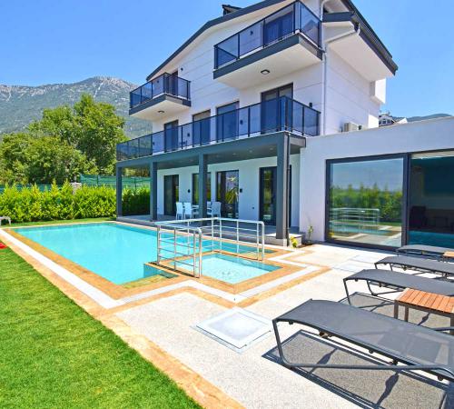 Özel Havuzlu Villalarda Tatil Keyfi - Birebirvilla