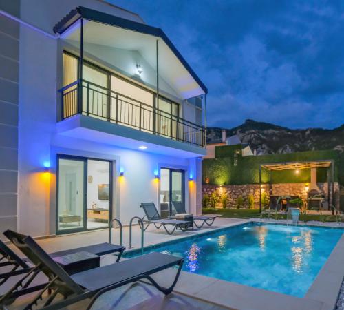 Villa Perdicia 4, Fethiye, Faralya'da 4 Kişilik Deniz Manzaralı Villa - BirebirVilla