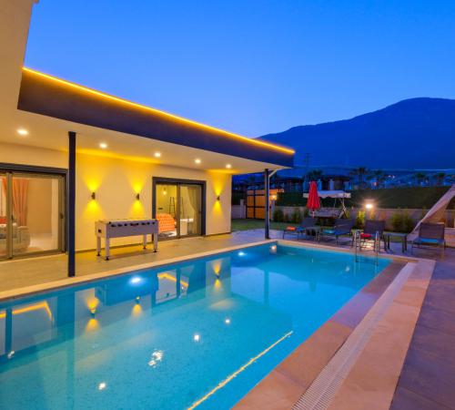 Villa Lima, Fethiye Ovacık'da 4 Kişilik Jakuzili Muhafazakar Balayı Villası - Birebirvilla