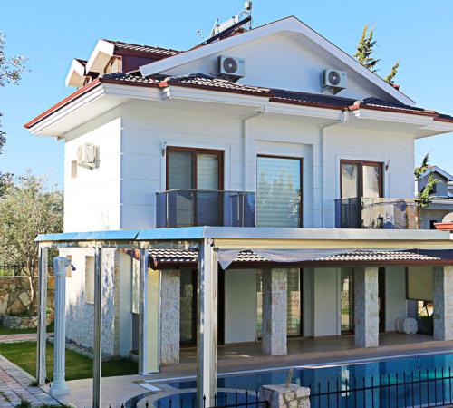Villa Lale, Ölüdeniz'de muhafazakar havuzlu kiralık villa - Birebirvilla