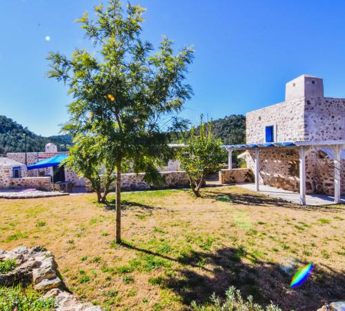 Villa Kınalı, Fethiye Kayaköy'de 2 Odalı Otantik Korunalı Villa - Birebirvilla