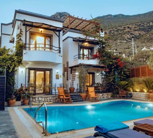 Villa Rojda, Kalkan Kızıltaş bölgesinde bulunan 4 yatak odalı Özel Havuzlu Villa-BirebirVilla