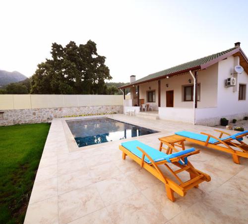 Villa Uğurlu, Fethiye Seydikemer'de 2 Kişilik Muhafazakar Balayı Villası - Birebirvilla