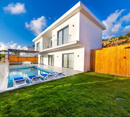 Villa Beno 2, Kalkan Lapaz'da 2 yatak odalı Jakuzili Balayı Villası - Birebirvilla