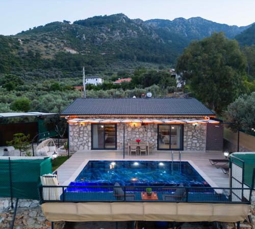 Villa Carlos, Fethiye Esenköy 2 Odalı Muhafazakar Tatil Villası