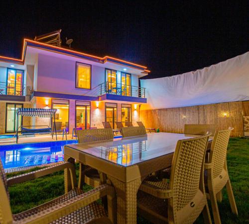 Villa Kumsal, Kalkan Patara'da 3 yatak odalı 6 kişilik Jakuzili villa- Birebirvilla