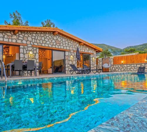 Villa Magma, Kalkan İslamlar'da 2 Odalı Korunaklı Balayı Villası - Birebirvilla