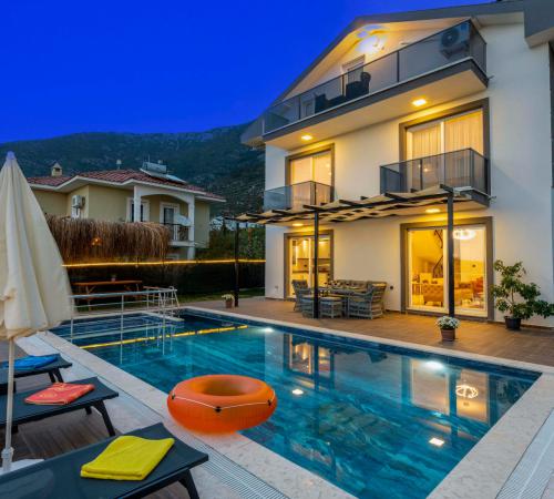 Villa Nisa, Ölüdeniz Ovacık'da 3 Odalı Jakuzili Tatil Villası - Birebirvilla