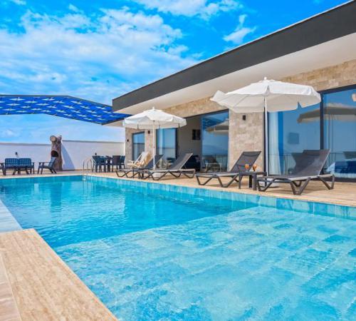 Villa Terry, Kalkan, Çavdır'da 2 Odalı Muhafazakar Kiralık Villa - Birebirvilla