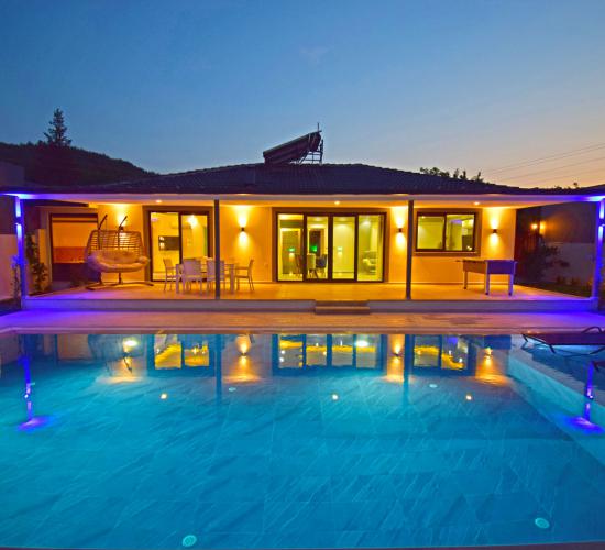 Villa-Rose-20_319.jpg