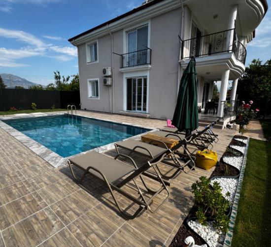villa-sarp-2_760.jpeg