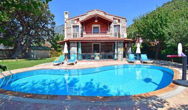 Fethiye'de Muhteşem Tatil Villaları 