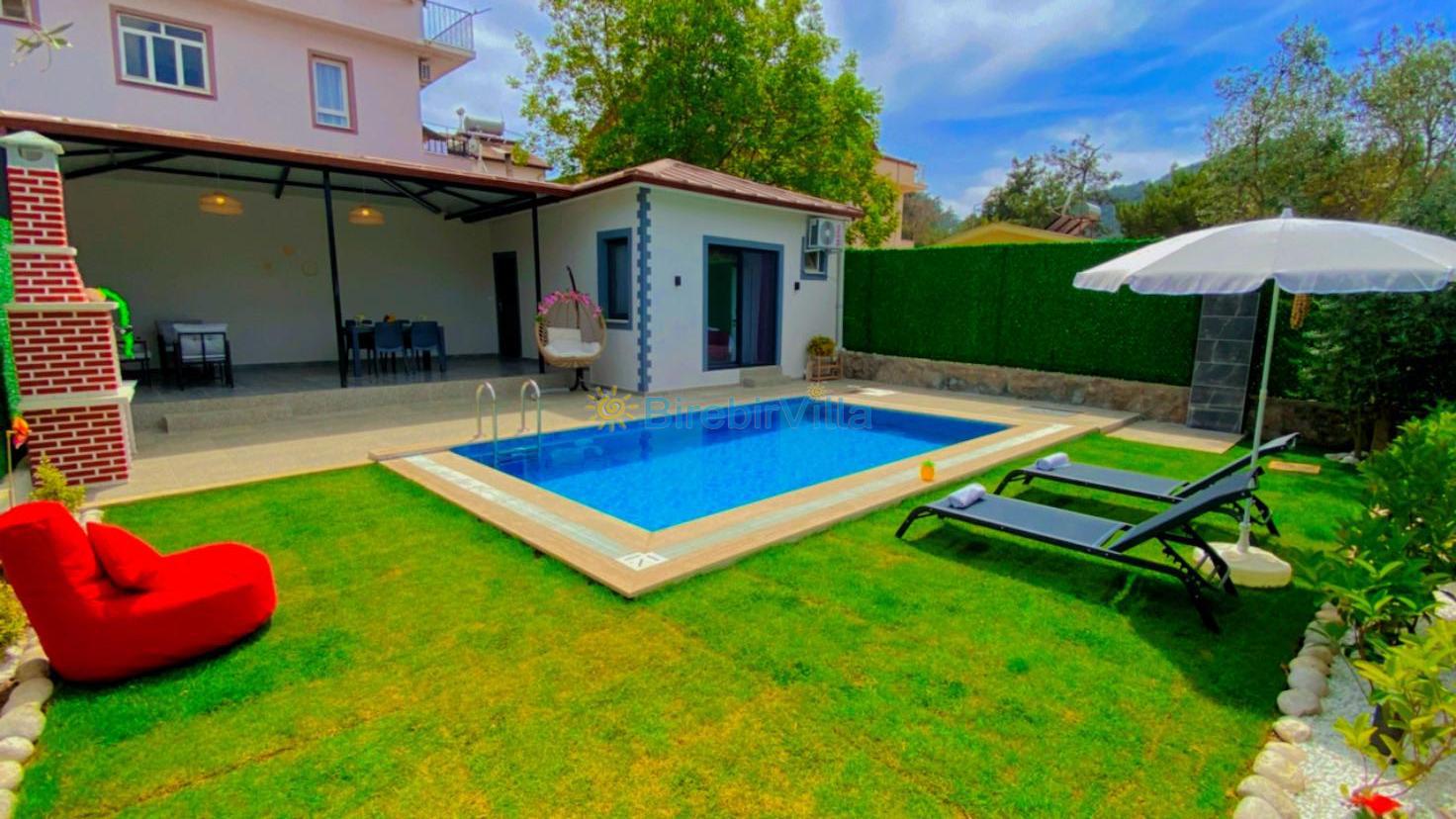 Villa Rosalin 2